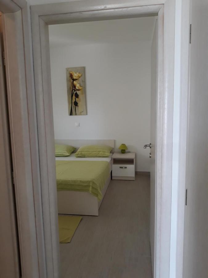 Apartment With Free And Private Parking 马卡尔斯卡 外观 照片