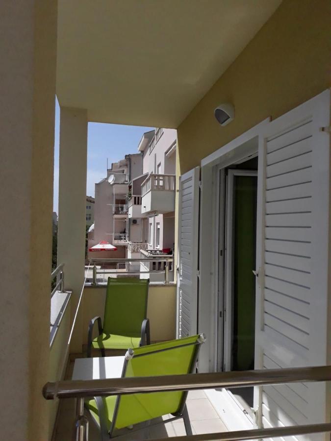 Apartment With Free And Private Parking 马卡尔斯卡 外观 照片